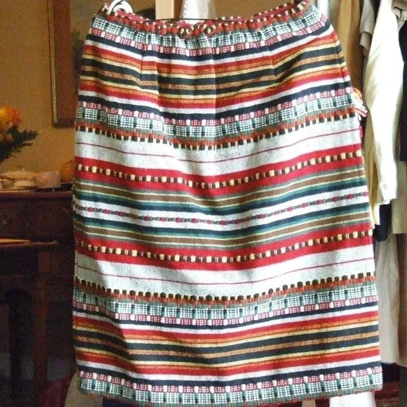 1940's "Tourist Souvenir Skirt" - Picture 6 of 8